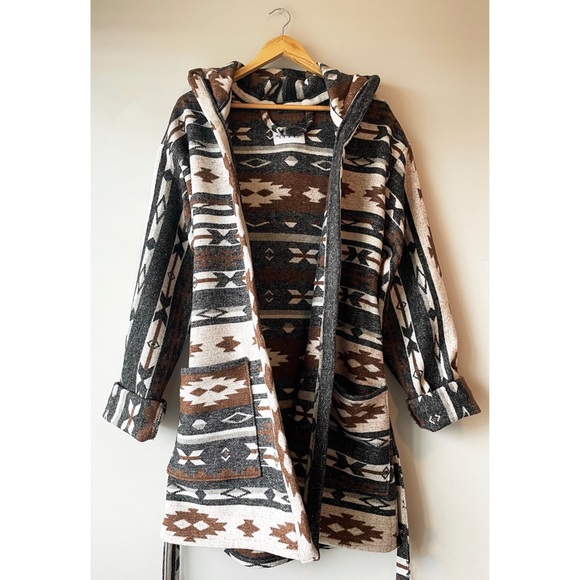 Handmade Southwestern Print Hooded Robe Jacket - Picture 16 of 16